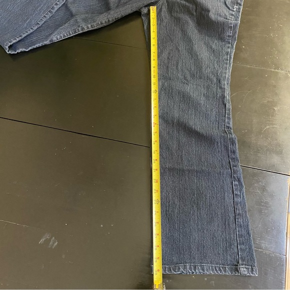 Style & Co Women’s Boot Cut Dark Wash Denim Jeans Size 12 - Picture 7 of 9